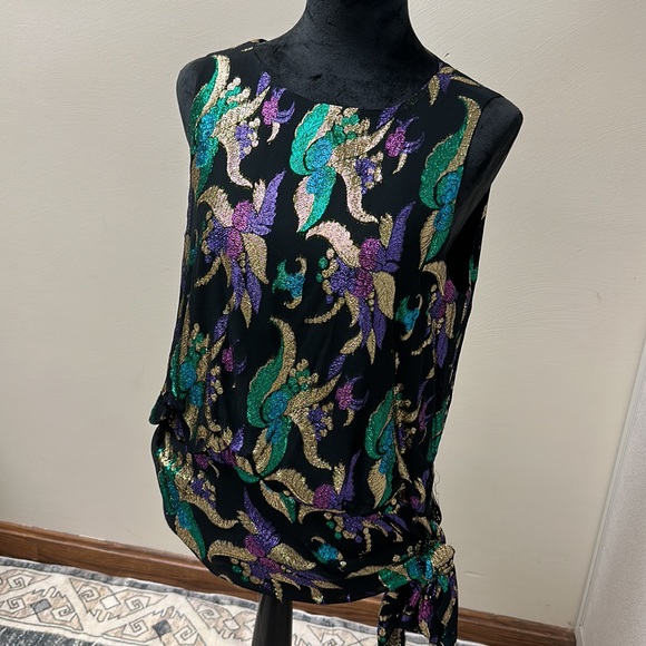 Vintage Anne Klein metallic jacket/tank set. Made in Hong Kong. - Picture 4 of 14